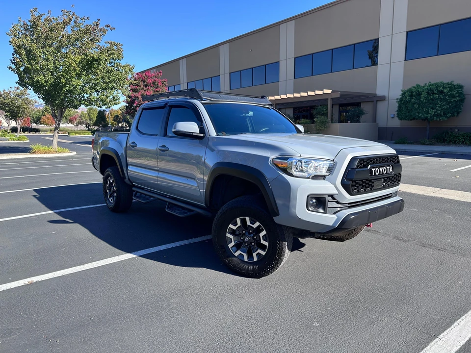 2018 Toyota Tacoma 3rd Gen - Image 30 of 31