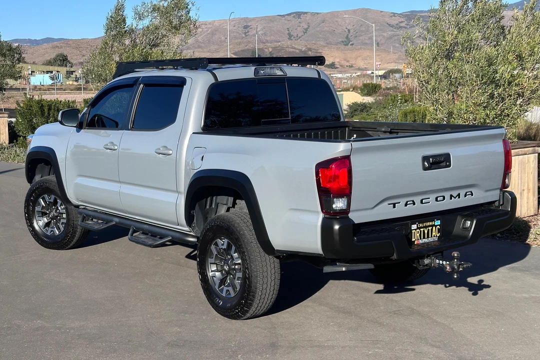 2018 Toyota Tacoma 3rd Gen - Image 4 of 31