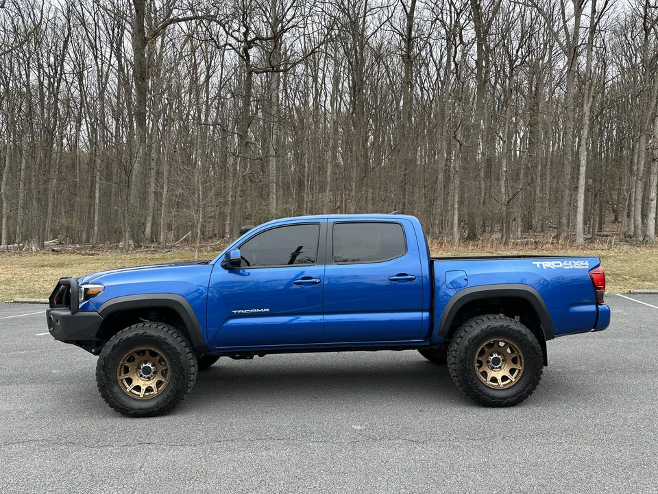 2018 Toyota Tacoma 3rd Gen - Image 12 of 31