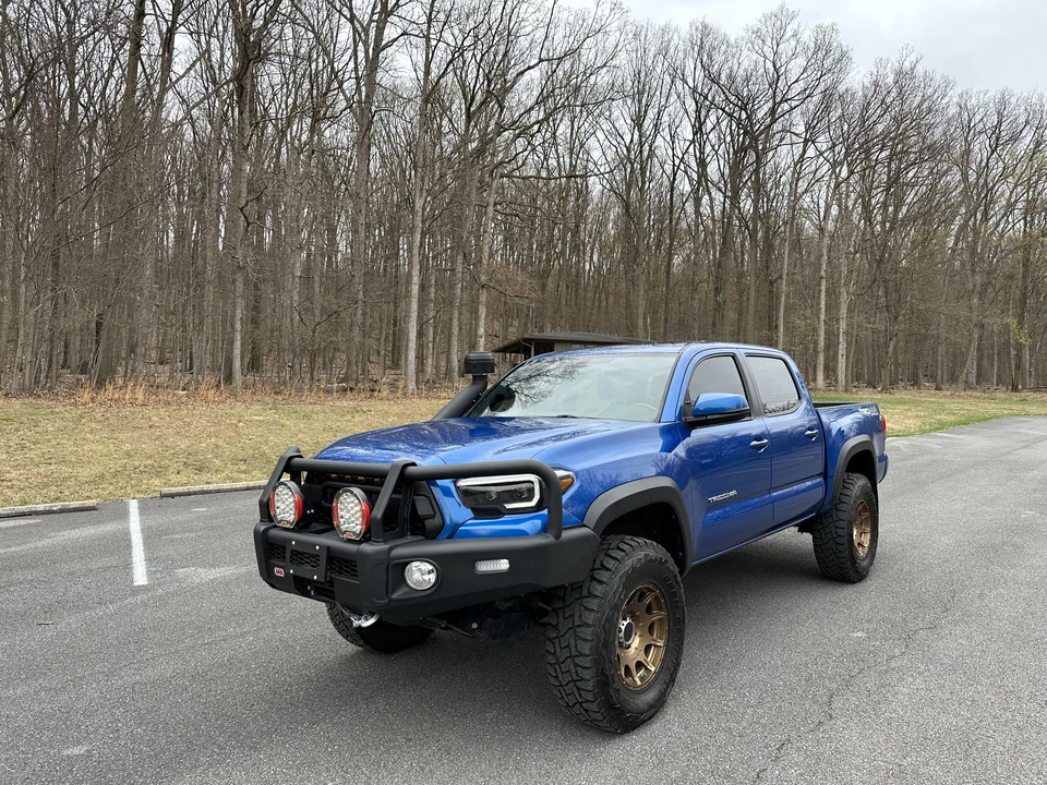 2018 Toyota Tacoma 3rd Gen - Image 9 of 31