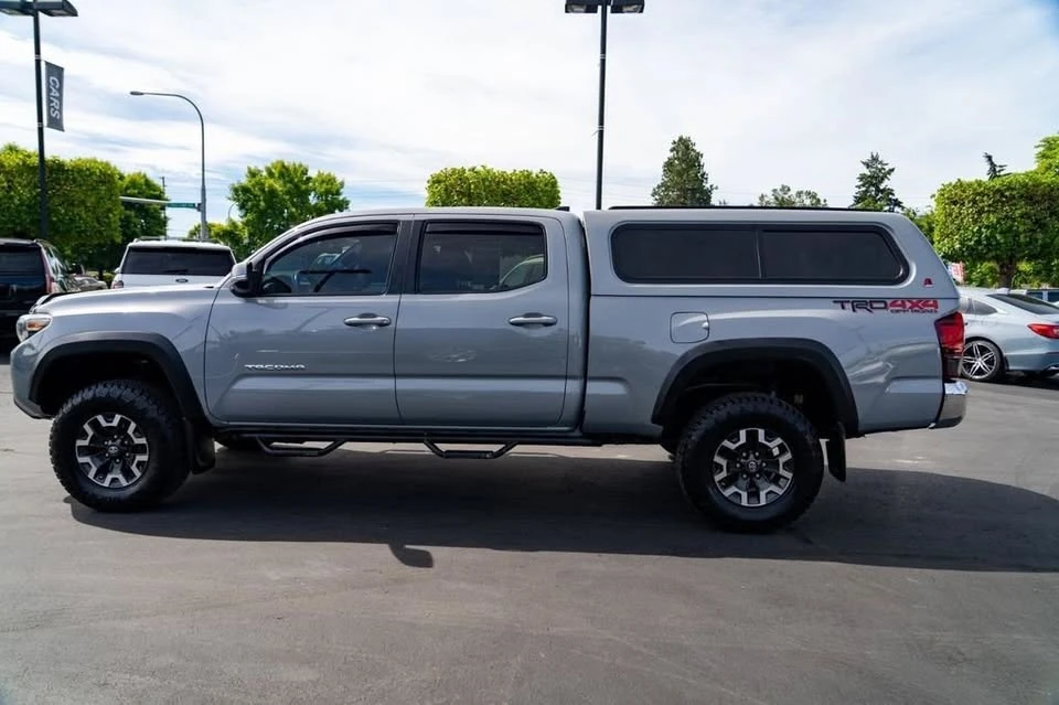 2018 Toyota Tacoma 3rd Gen - Image 13 of 20