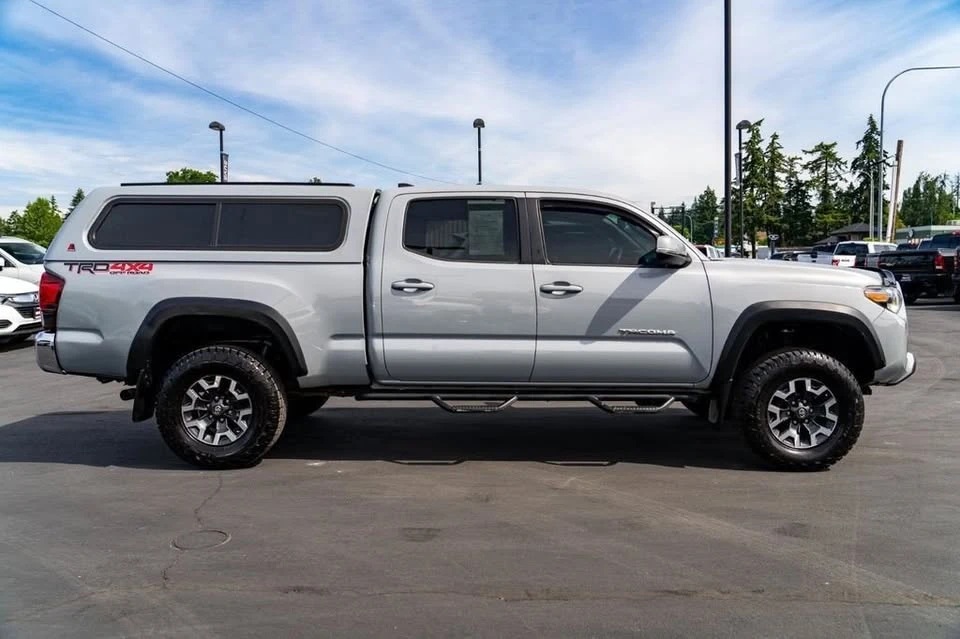 2018 Toyota Tacoma 3rd Gen - Image 8 of 20