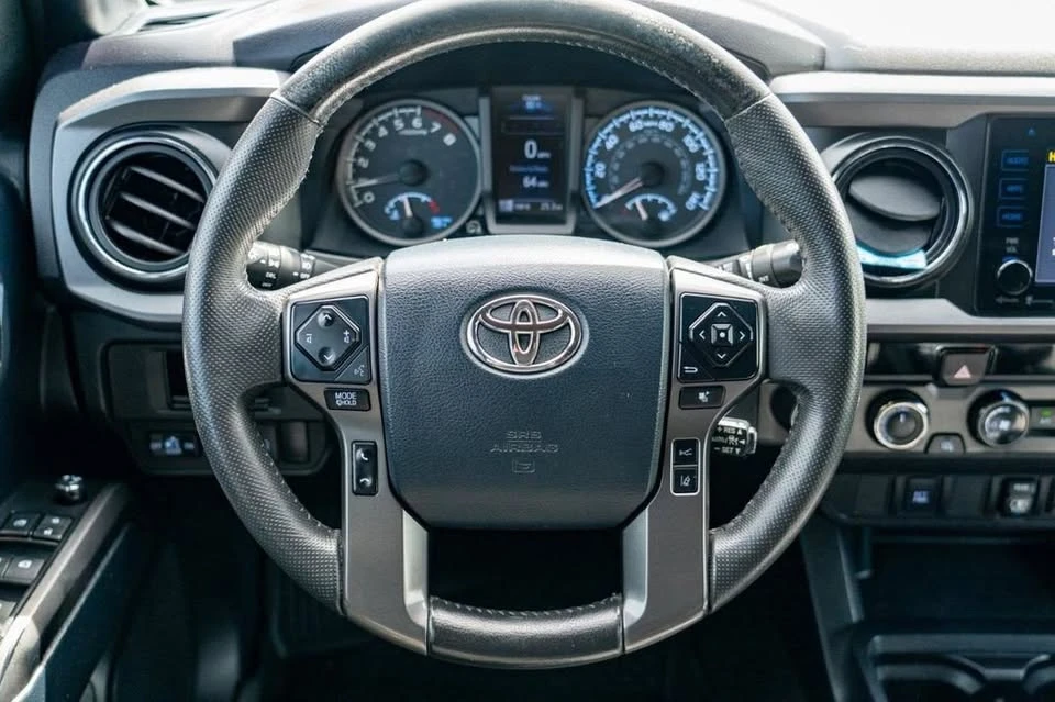 2018 Toyota Tacoma 3rd Gen - Image 17 of 20