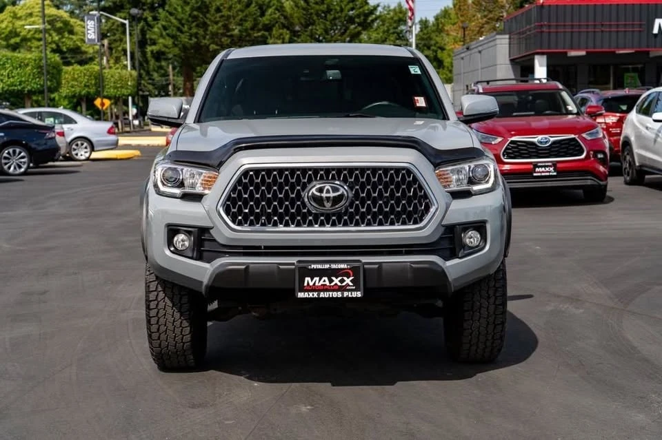 2018 Toyota Tacoma 3rd Gen - Image 2 of 20