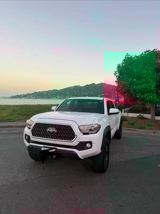 2018 Toyota Tacoma 3rd Gen - Image 2 of 5
