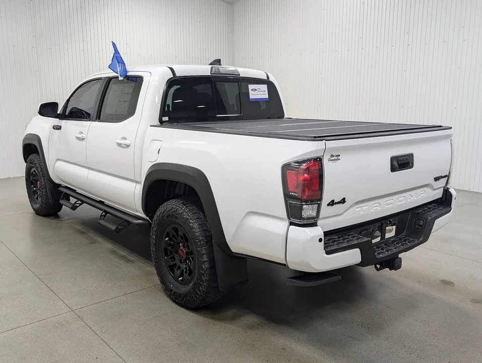 2018 Toyota Tacoma 3rd Gen - Image 8 of 10