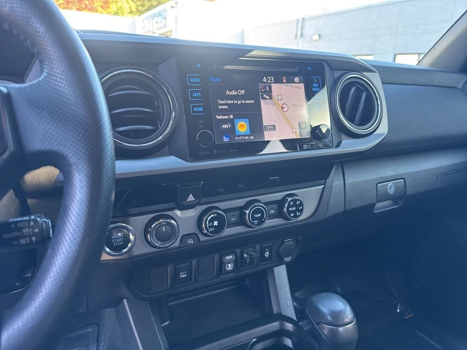 2018 Toyota Tacoma 3rd Gen - Image 9 of 12