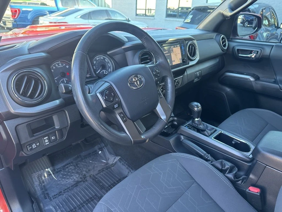 2018 Toyota Tacoma 3rd Gen - Image 7 of 12