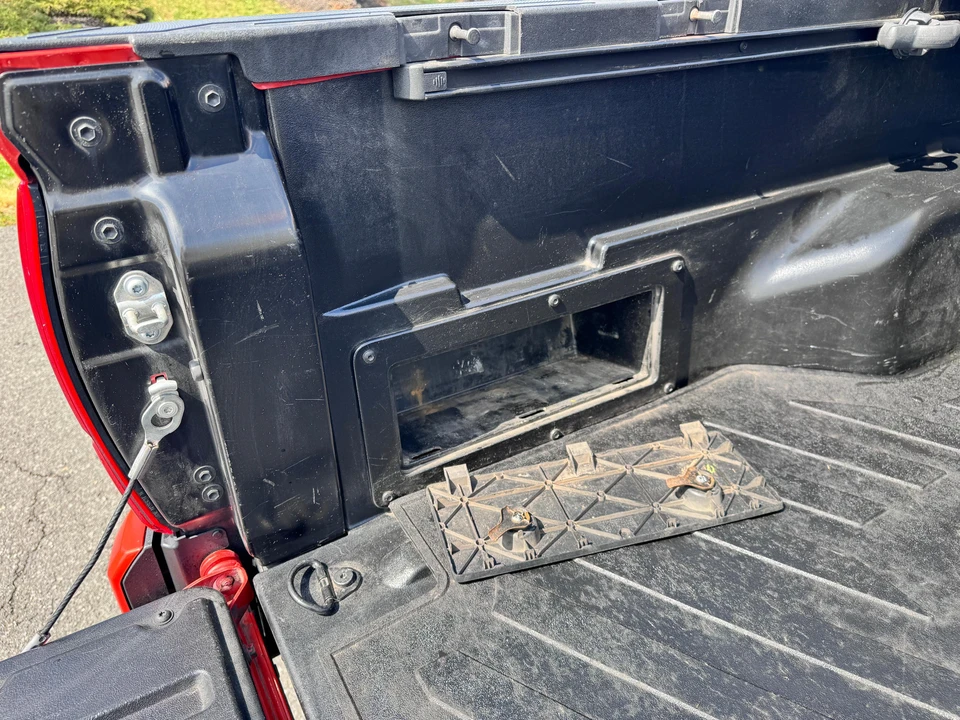 2018 Toyota Tacoma 3rd Gen - Image 27 of 31