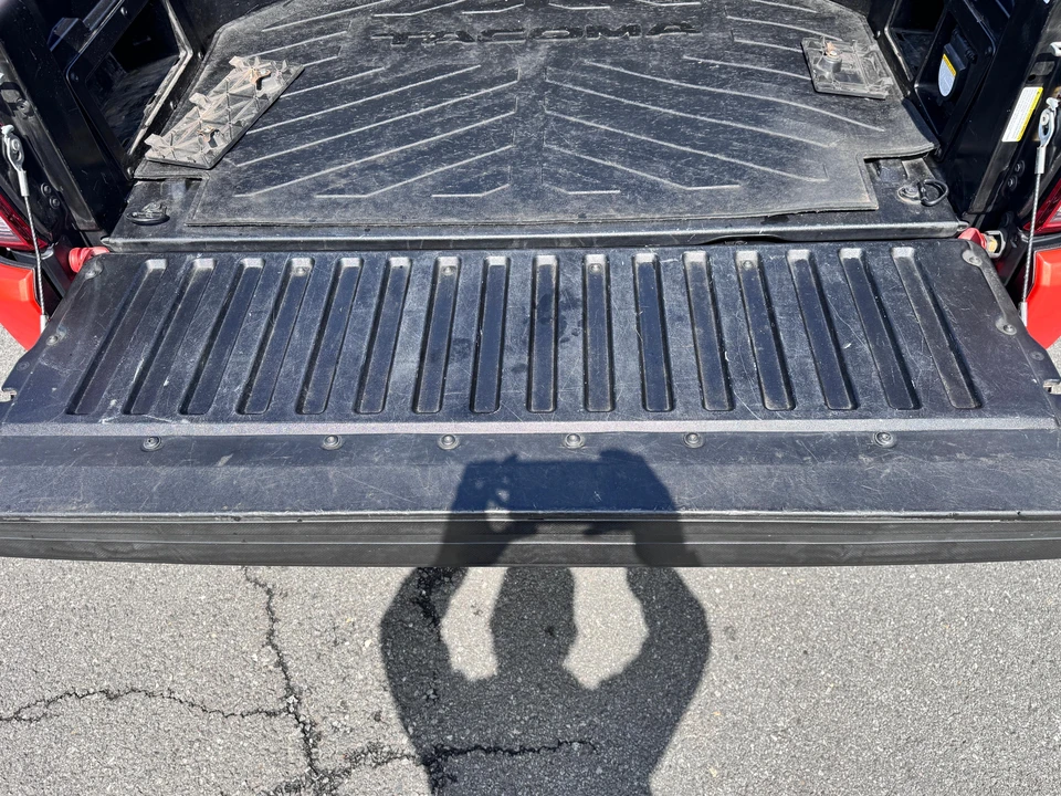 2018 Toyota Tacoma 3rd Gen - Image 31 of 31