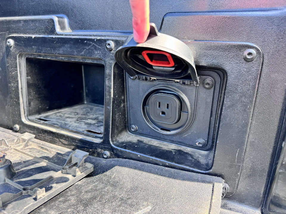 2018 Toyota Tacoma 3rd Gen - Image 30 of 31