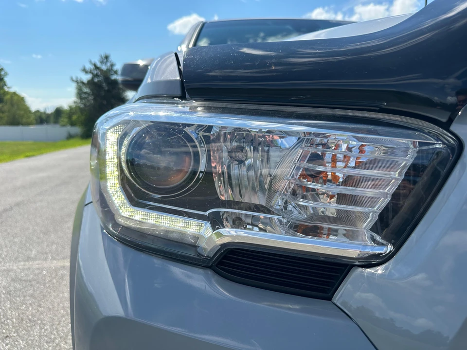 2018 Toyota Tacoma 3rd Gen - Image 19 of 31
