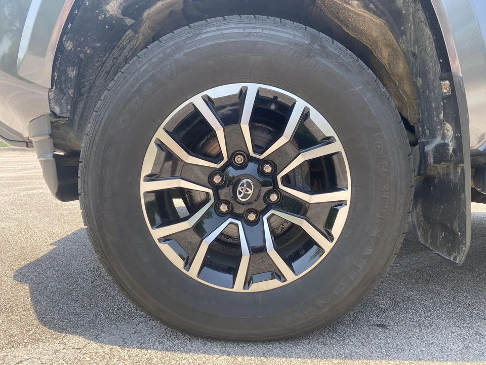2018 Toyota Tacoma 3rd Gen - Image 28 of 31