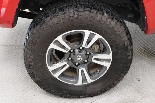 2018 Toyota Tacoma 3rd Gen - Image 4 of 20