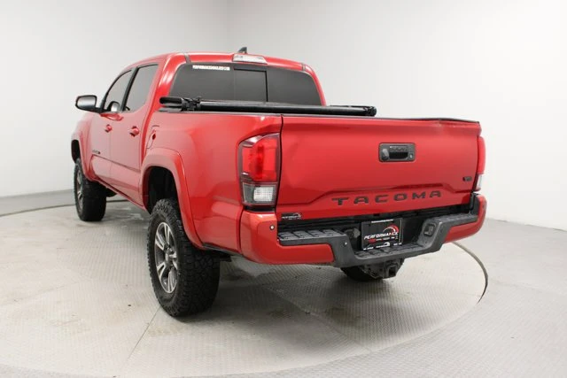 2018 Toyota Tacoma 3rd Gen - Image 7 of 20