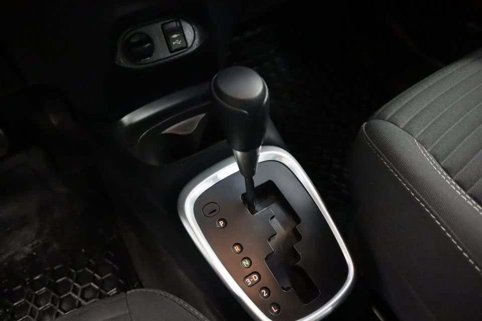 2018 Toyota Yaris - Image 5 of 20