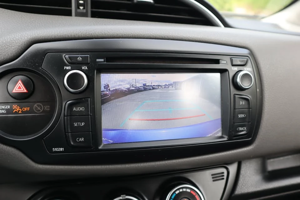 2018 Toyota Yaris - Image 12 of 20