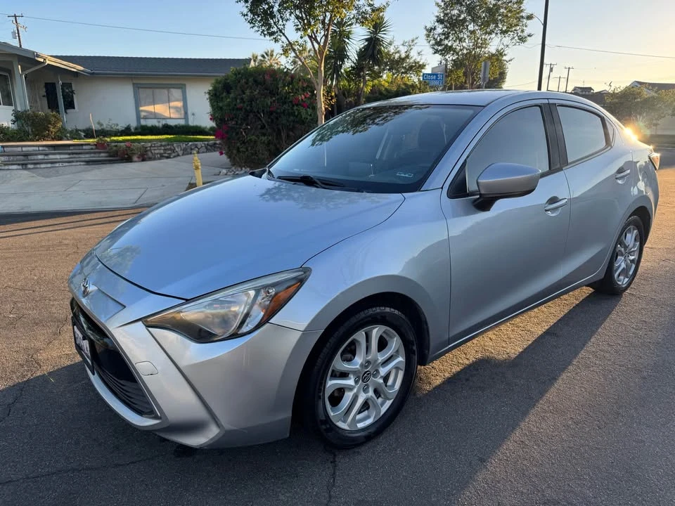 2018 Toyota Yaris - Image 3 of 7