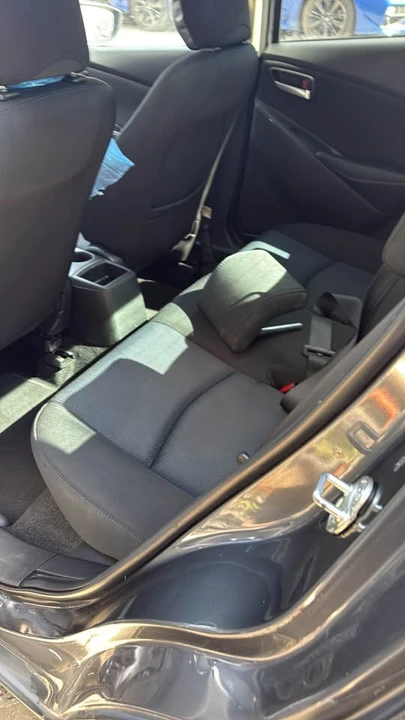 2018 Toyota Yaris - Image 4 of 6