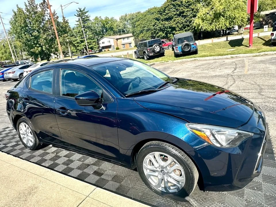 2018 Toyota Yaris - Image 2 of 20