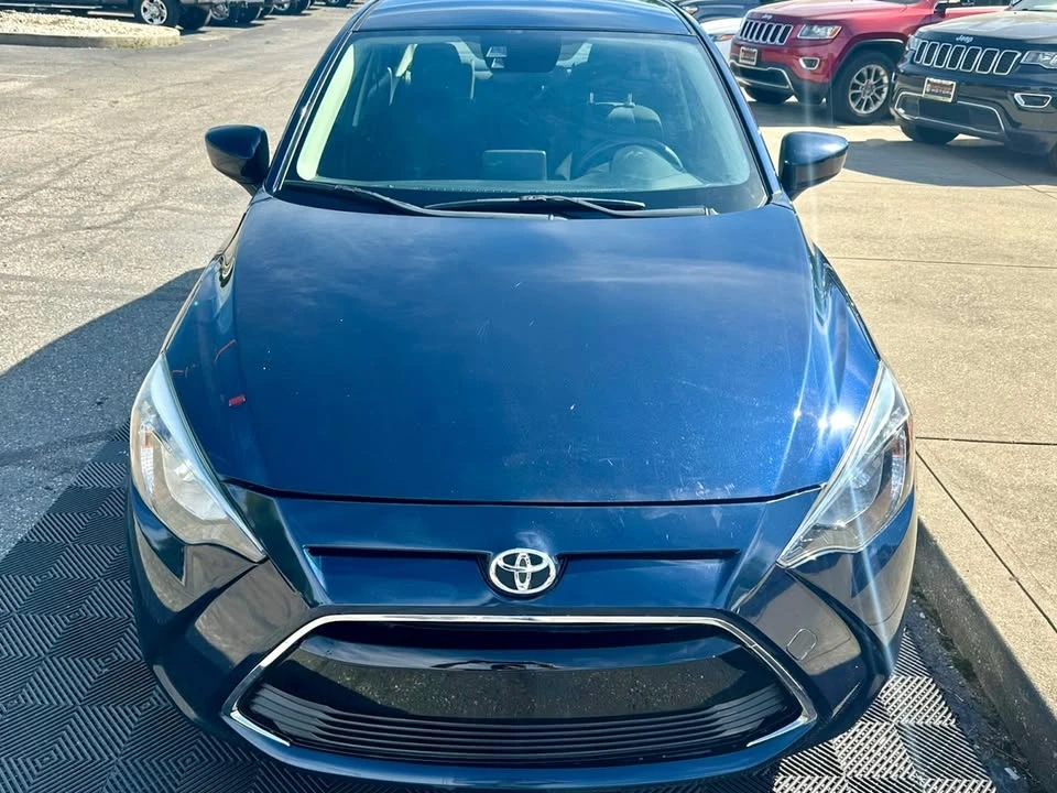 2018 Toyota Yaris - Image 9 of 20