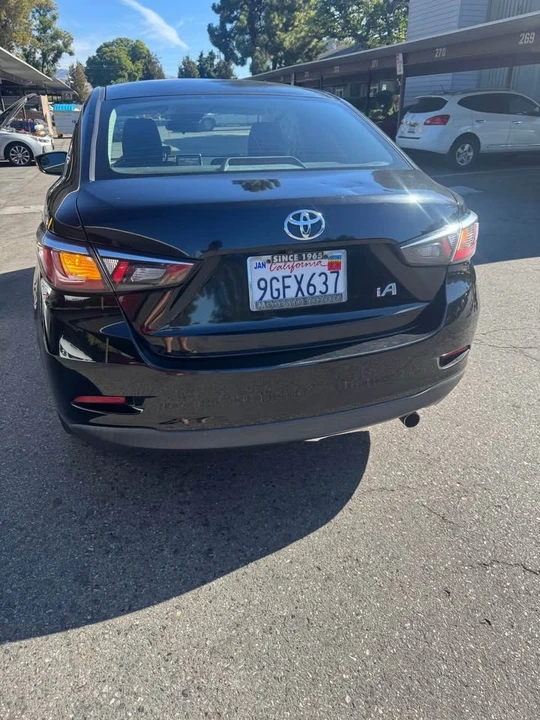 2018 Toyota Yaris - Image 11 of 11