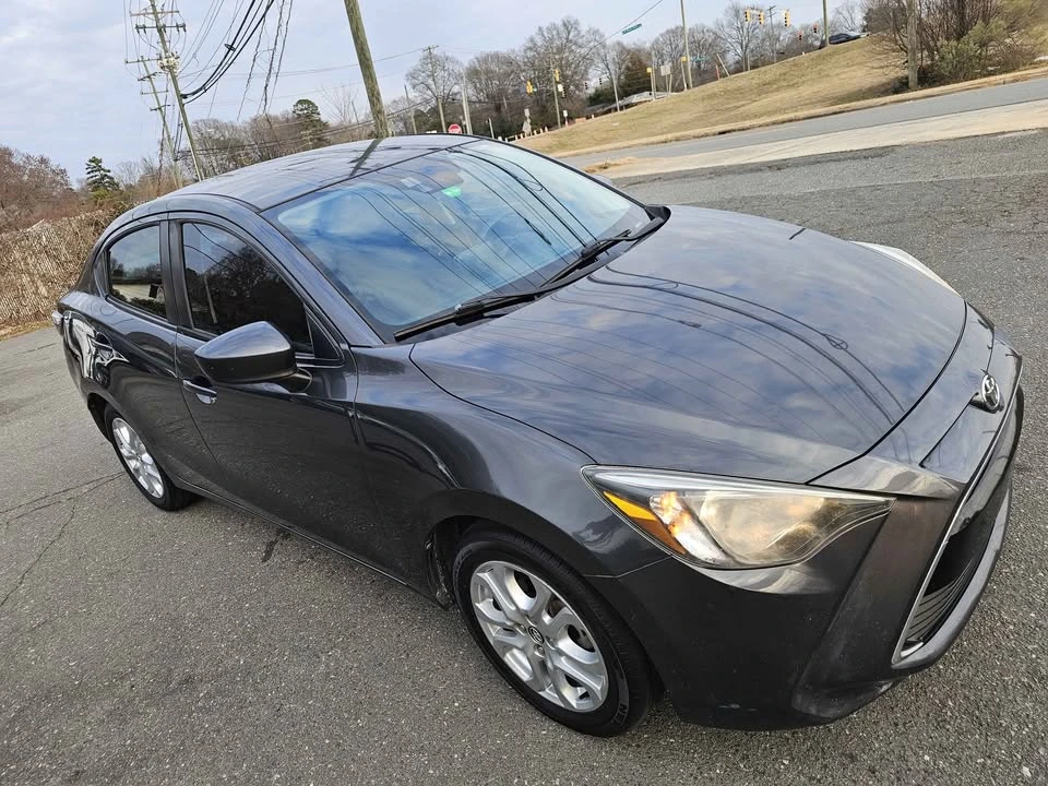 2018 Toyota Yaris - Image 6 of 20