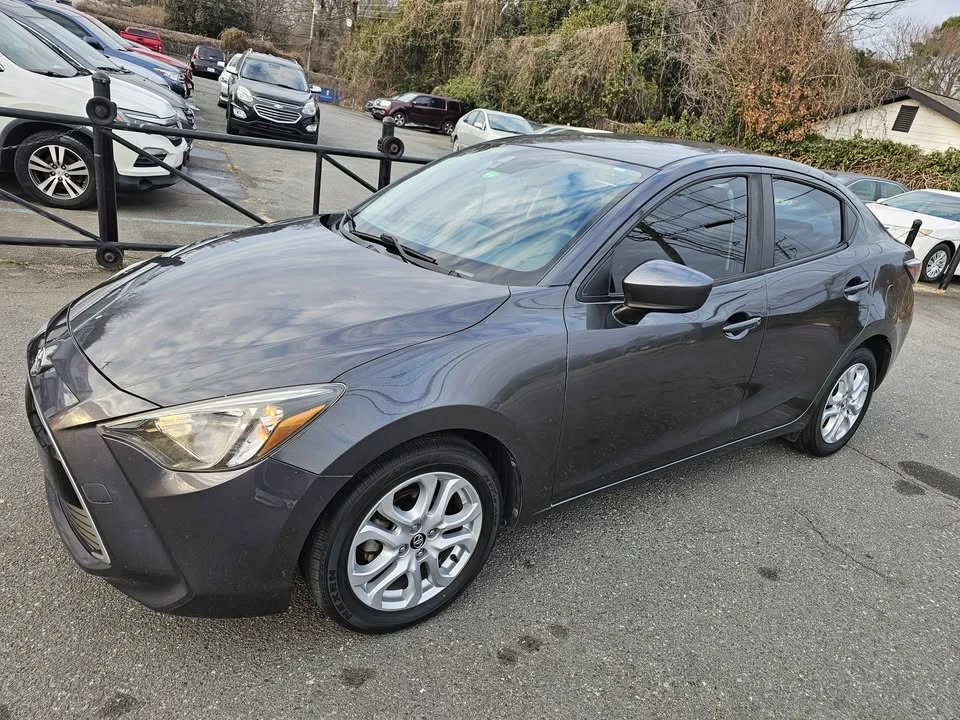 2018 Toyota Yaris - Image 5 of 20