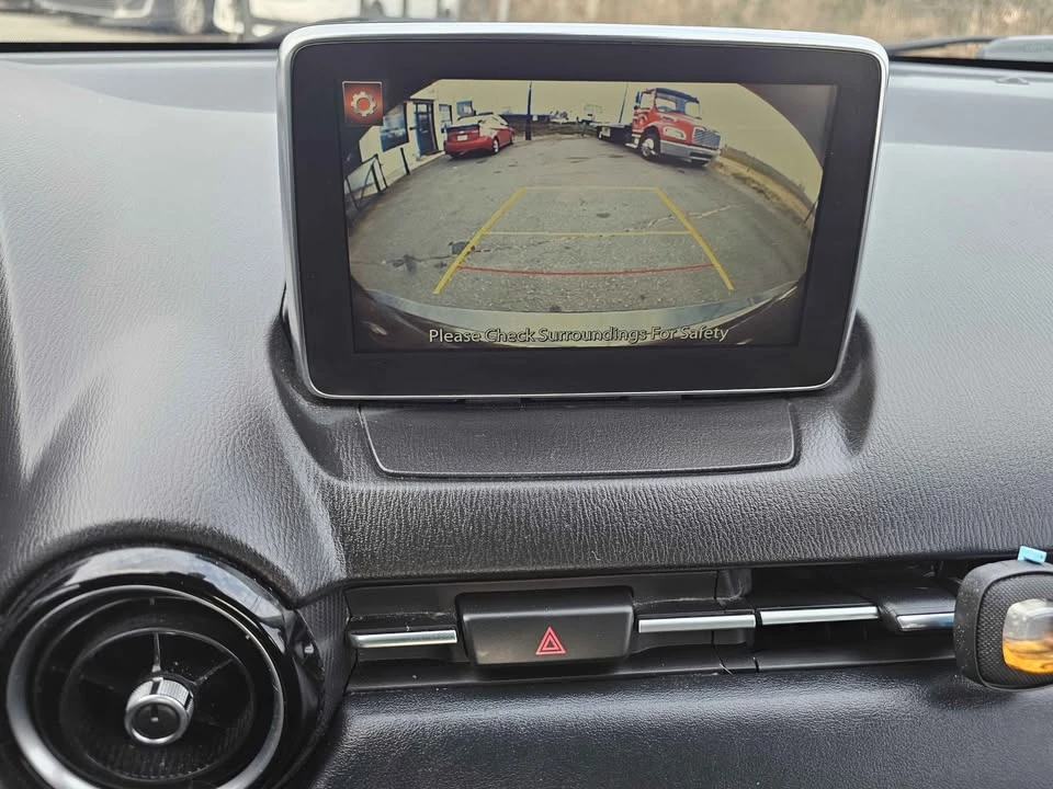 2018 Toyota Yaris - Image 17 of 20