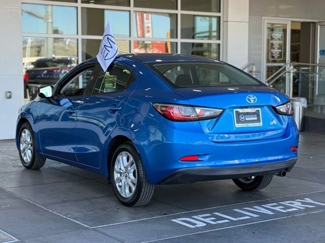2018 Toyota Yaris - Image 9 of 12