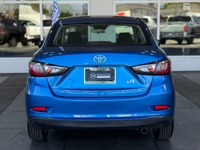 2018 Toyota Yaris - Image 11 of 12