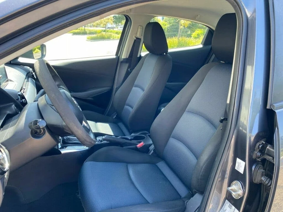 2018 Toyota Yaris - Image 8 of 18