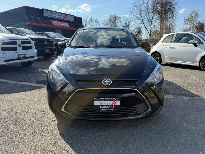 2018 Toyota Yaris - Image 2 of 12