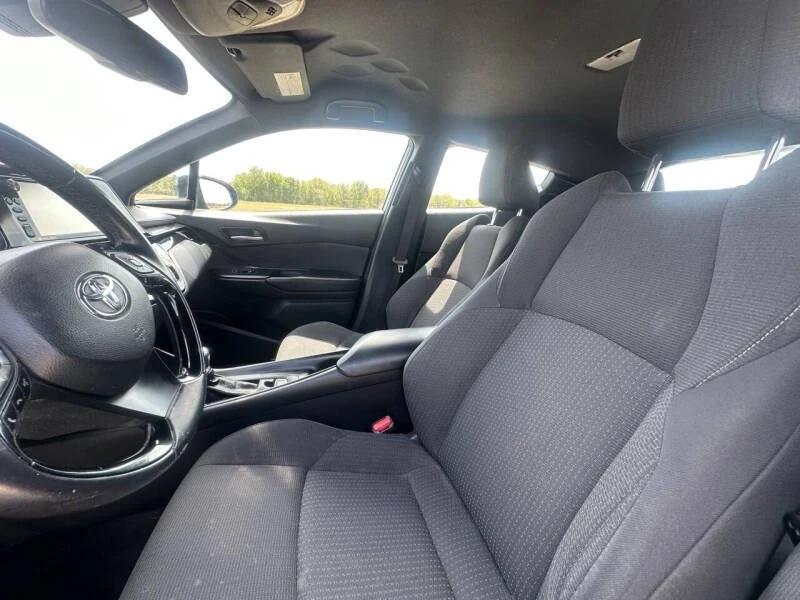 2018 Toyota C-HR - Image 9 of 11