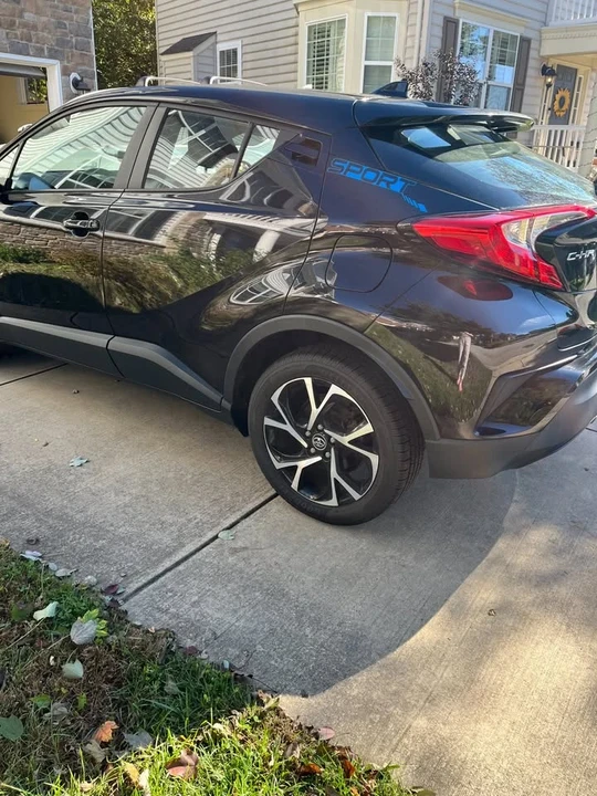 2018 Toyota C-HR - Image 2 of 4