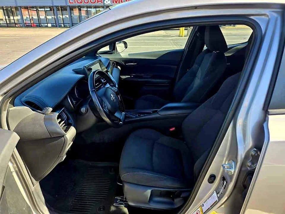 2018 Toyota C-HR - Image 8 of 13