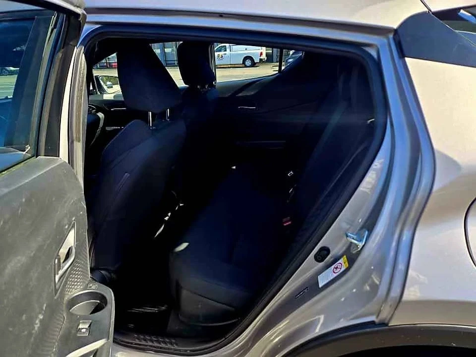 2018 Toyota C-HR - Image 12 of 13