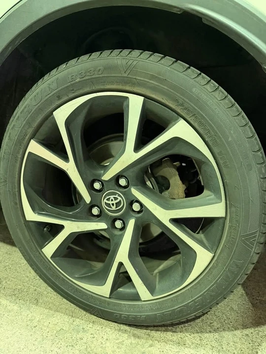 2018 Toyota C-HR - Image 4 of 10