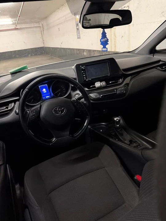2018 Toyota C-HR - Image 10 of 10
