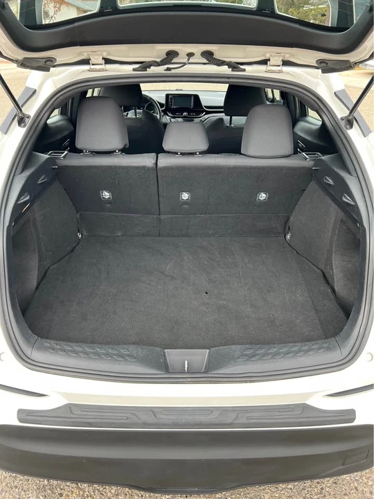 2018 Toyota C-HR - Image 9 of 14