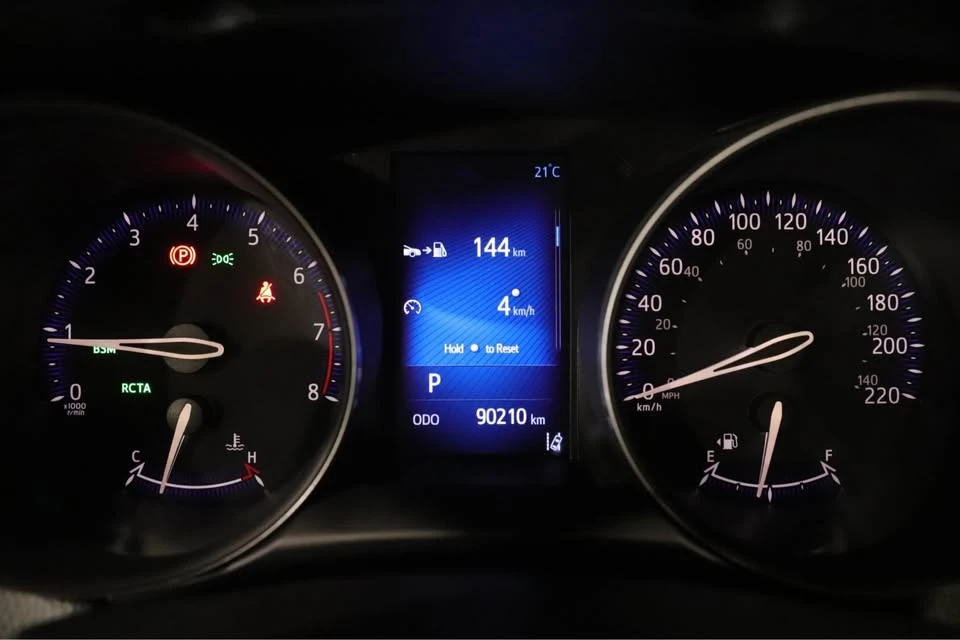 2018 Toyota C-HR - Image 9 of 16