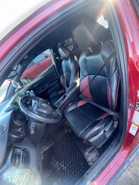 2018 Toyota C-HR - Image 9 of 16