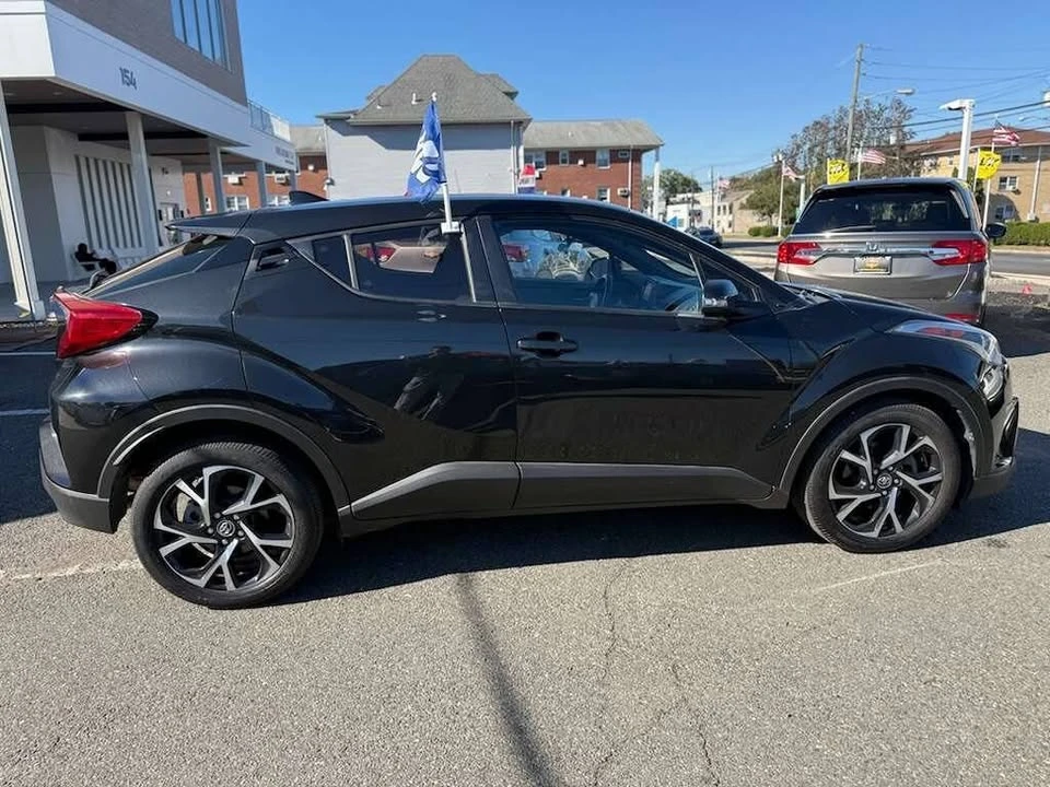 2018 Toyota C-HR - Image 8 of 14