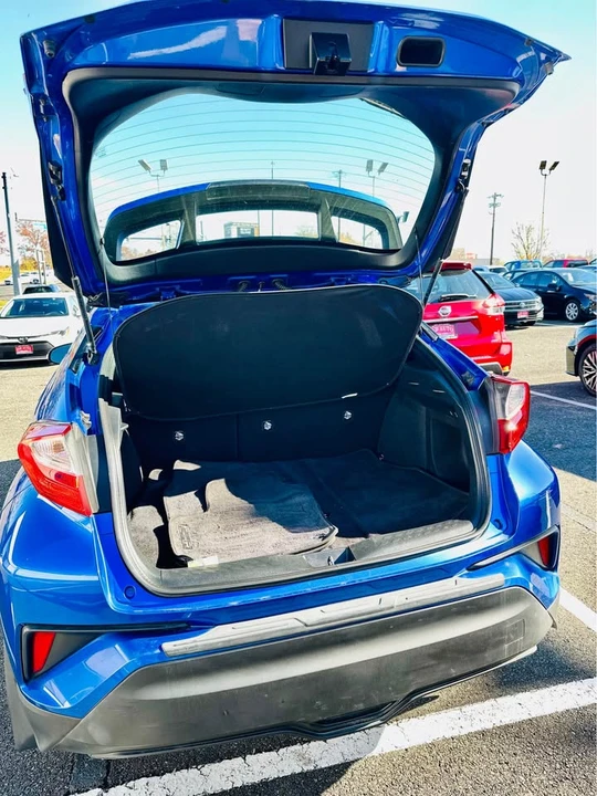 2018 Toyota C-HR - Image 6 of 9