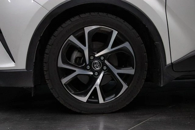 2018 Toyota C-HR - Image 7 of 20