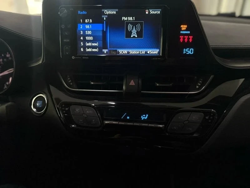 2018 Toyota C-HR - Image 12 of 18