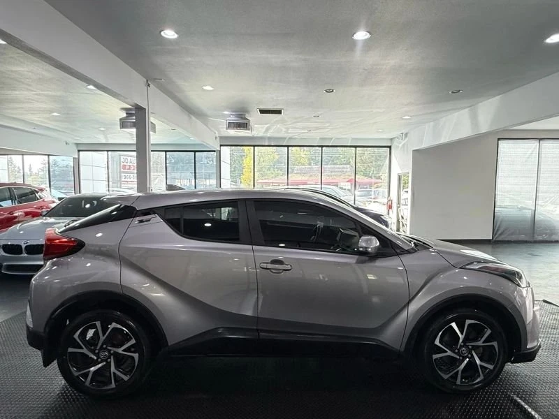 2018 Toyota C-HR - Image 8 of 18