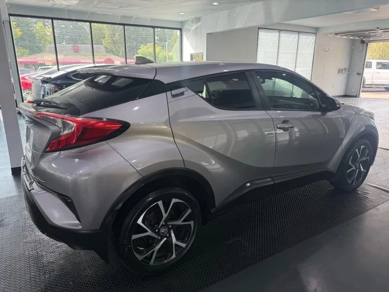 2018 Toyota C-HR - Image 7 of 18