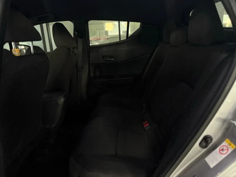 2018 Toyota C-HR - Image 15 of 18