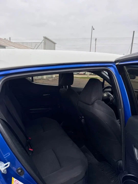 2018 Toyota C-HR - Image 15 of 17